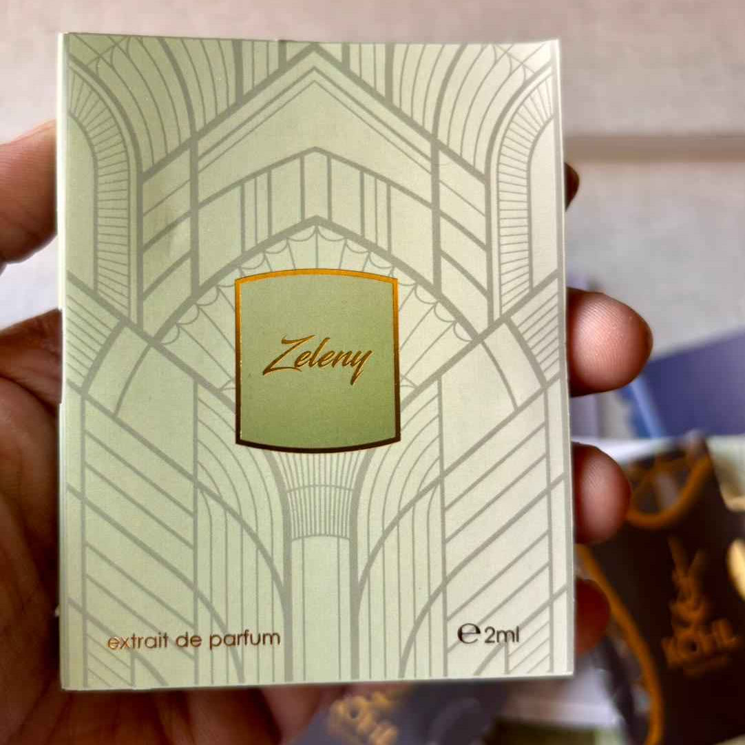 Ahmed Al Maghribi Zeleny Sample - 2ML